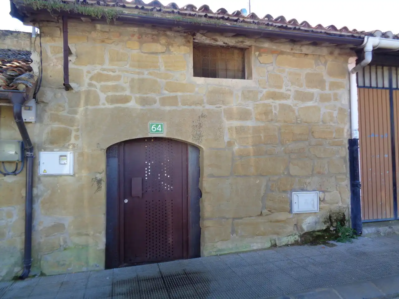 Exterior view of Commercial properties for sale in Anguciana