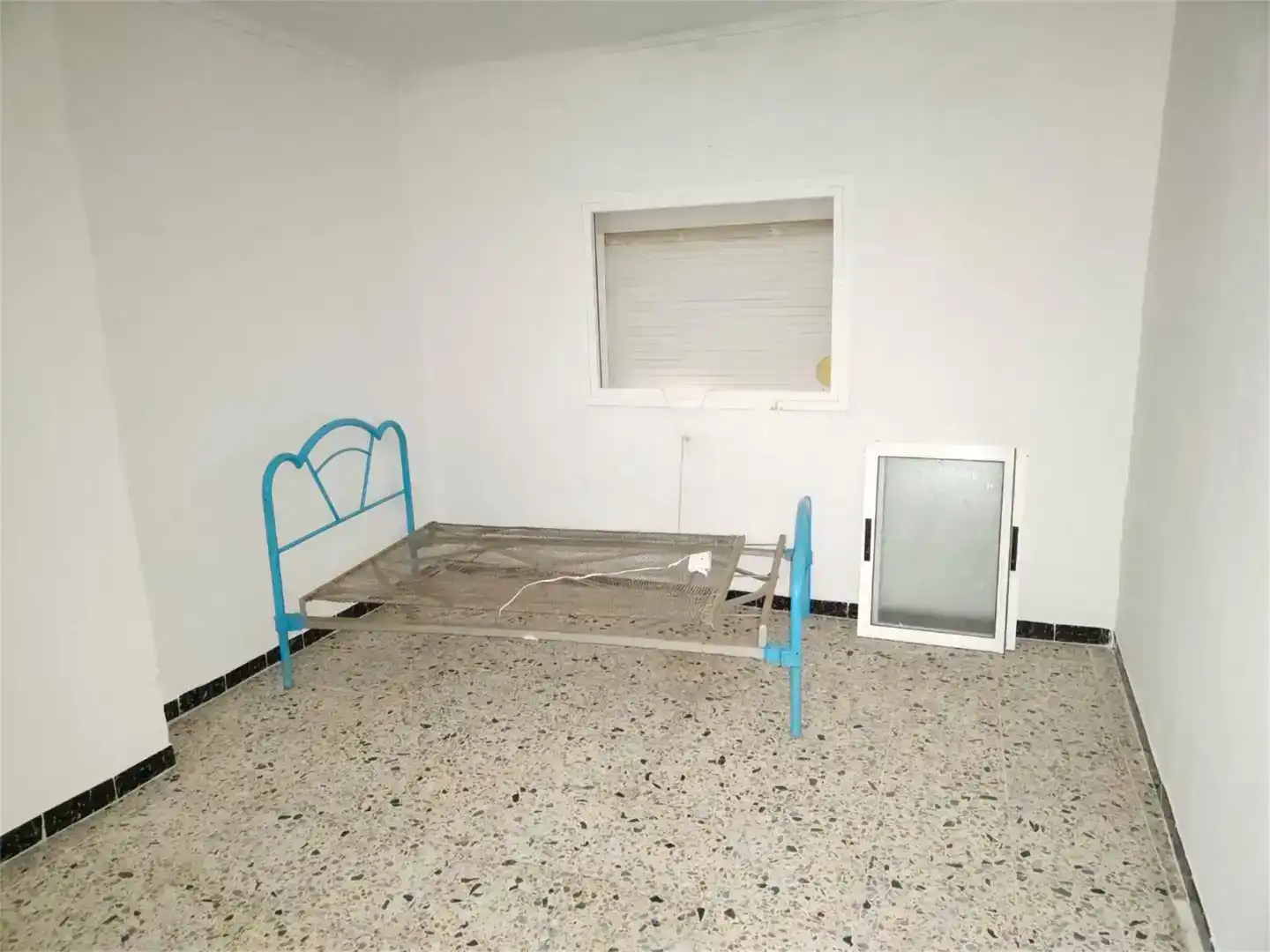 Dormitori de Casa adosada en venda en Setenil de las Bodegas amb Traster
