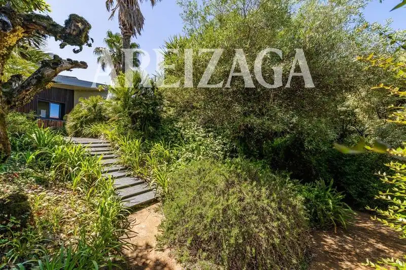 Jardín de Casa o chalet en venta en Donostia - San Sebastián  con Aire acondicionado, Calefacción y Jardín privado