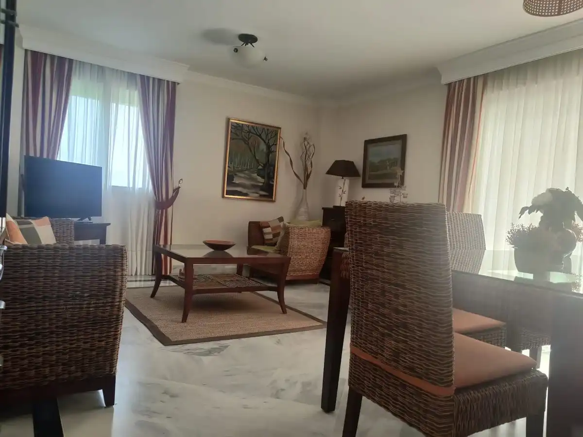 Apartamento con piscina en venta en Avenida Príncipe Salman 1, imagen 5