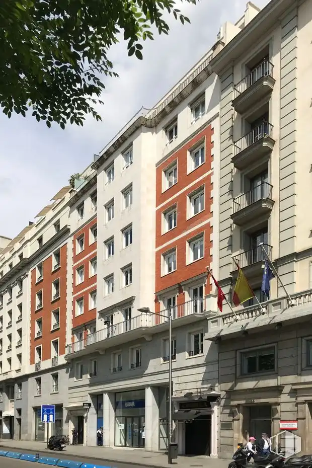 Exterior view of Office for rent in Madrid  with Air Conditioner and Heating
