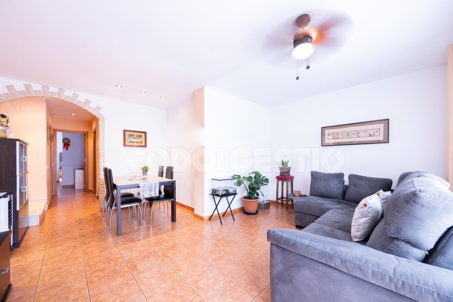 Living room of Flat for sale in Torelló  with Terrace and Balcony