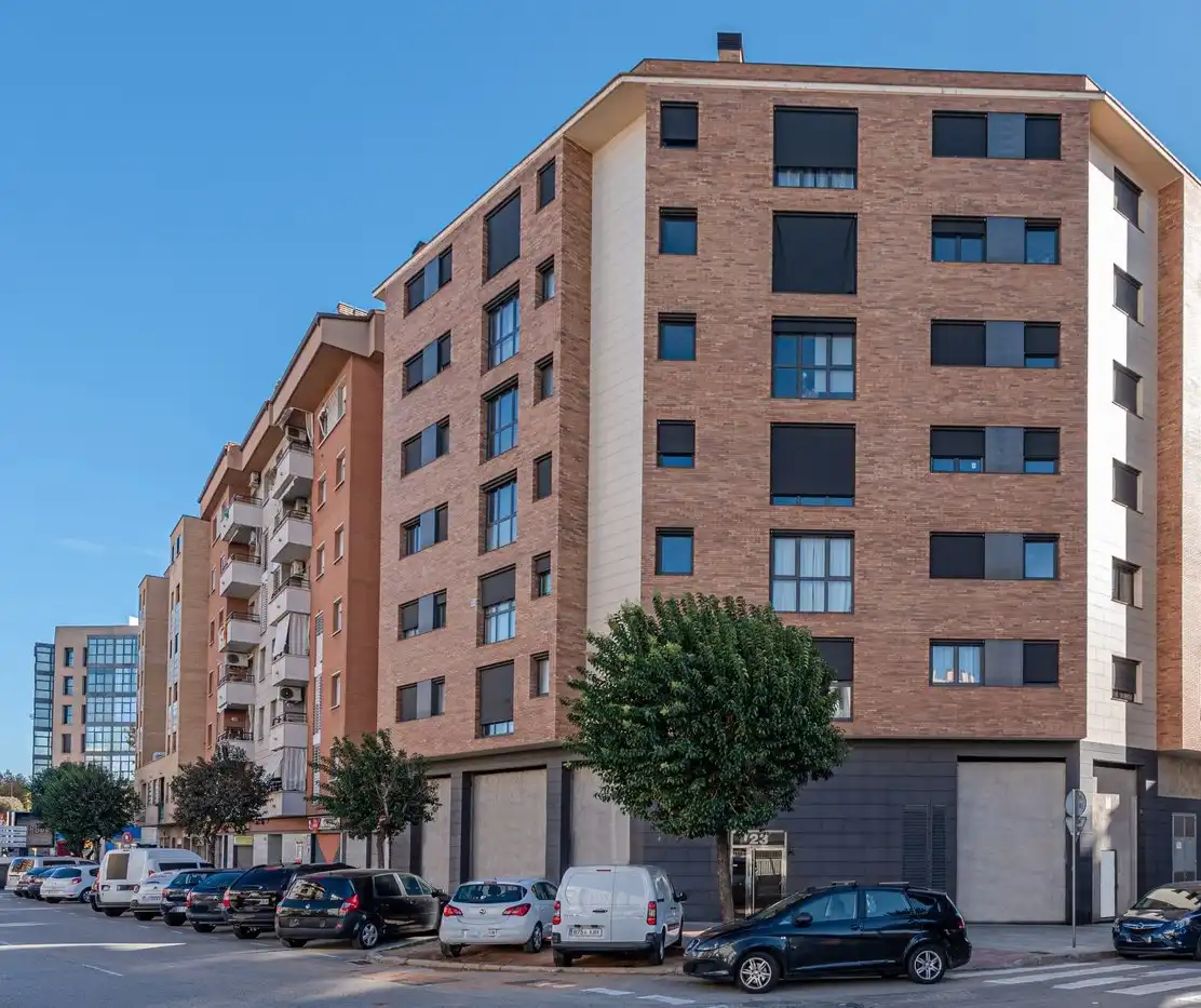 Vista exterior de Piso en venta en Sabadell con Trastero