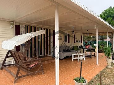 Bungalow con giardino in vendita a Carrer Carrer Puig del Perdigolet