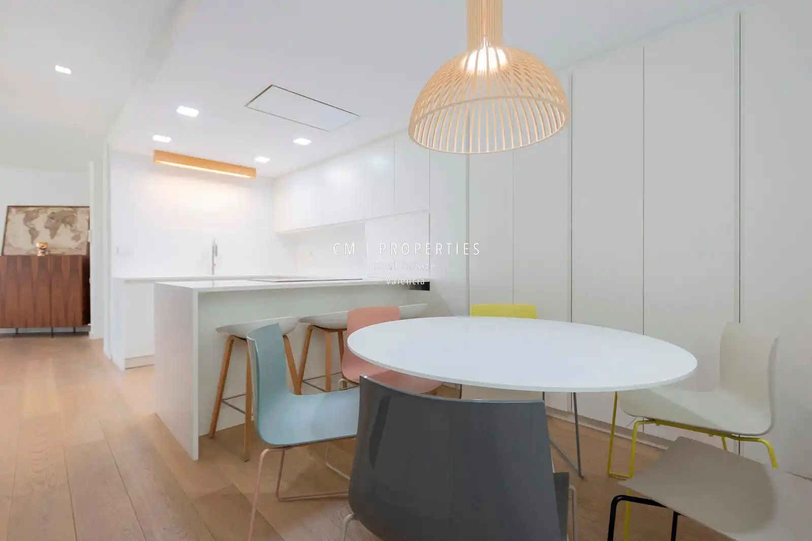 Piso de alquiler en Alameda, Exposició