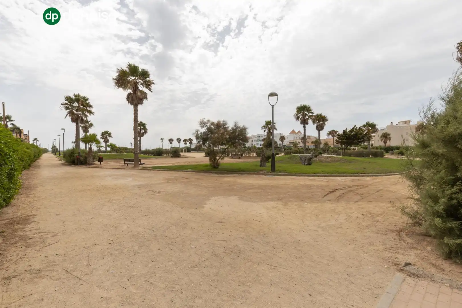Piso en venta en El Ejido con Piscina comunitaria