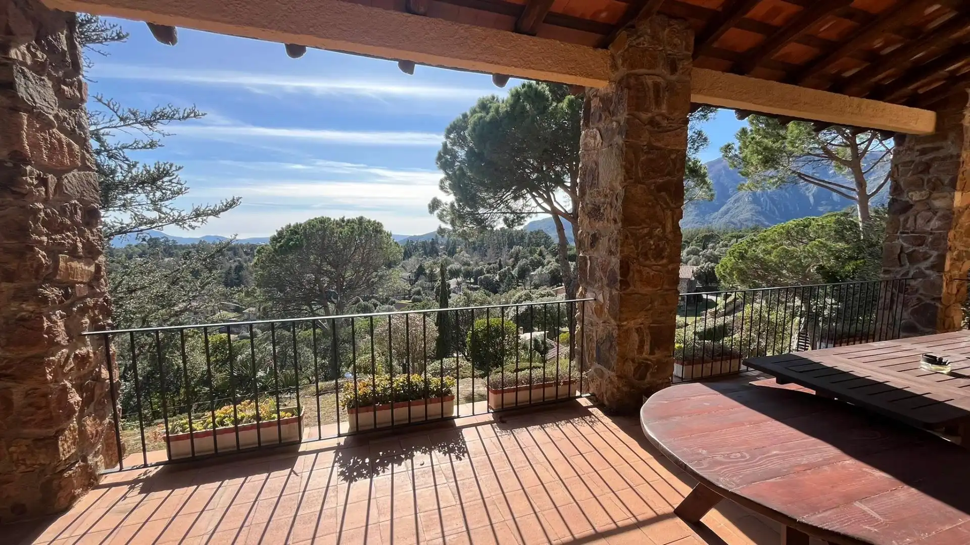 Terrassa de Casa o xalet en venda en Arbúcies amb Calefacció i Jardí privat
