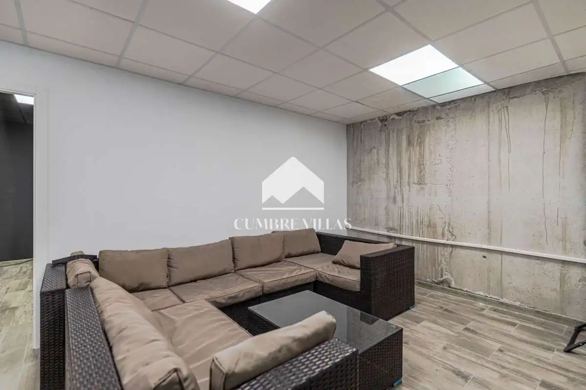 Houses for sale in Salobreña  with Private garden, Terrace and Storage room