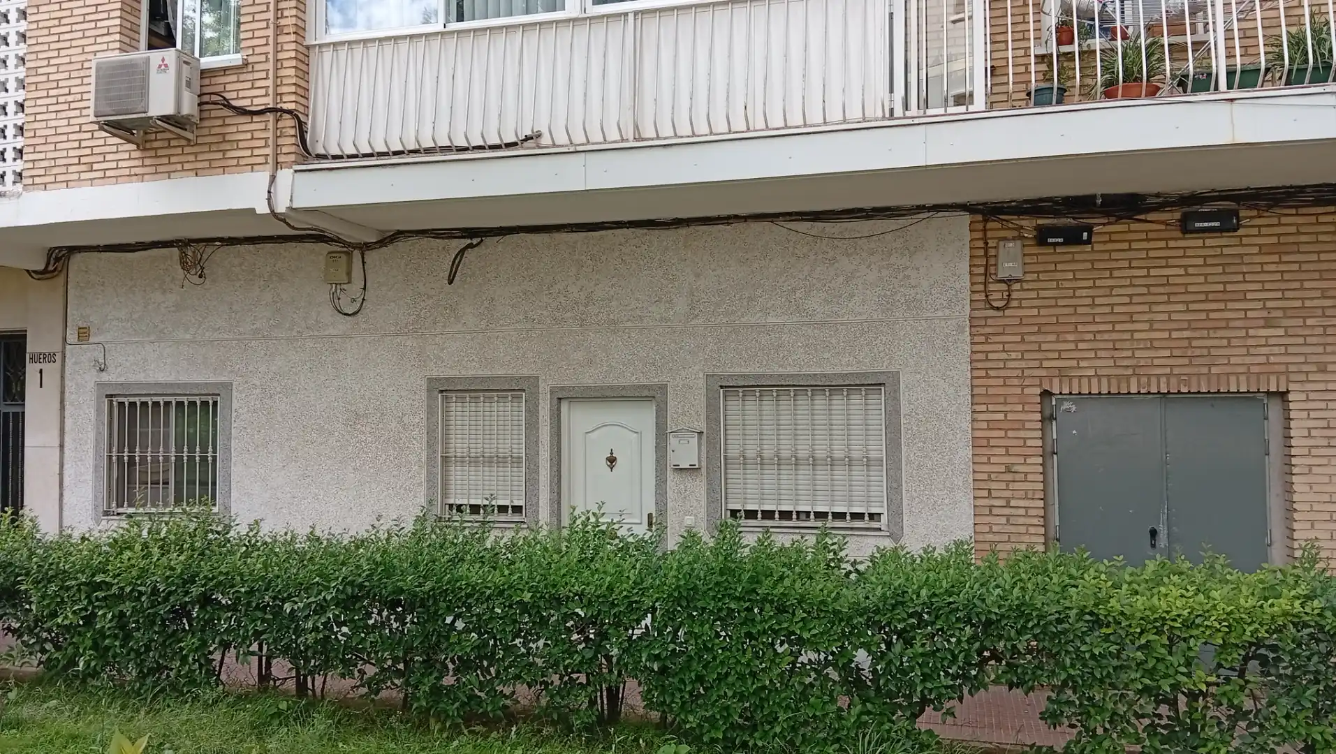 Vista exterior de Planta baja en venta en Alcalá de Henares con Aire acondicionado, Calefacción y Amueblado