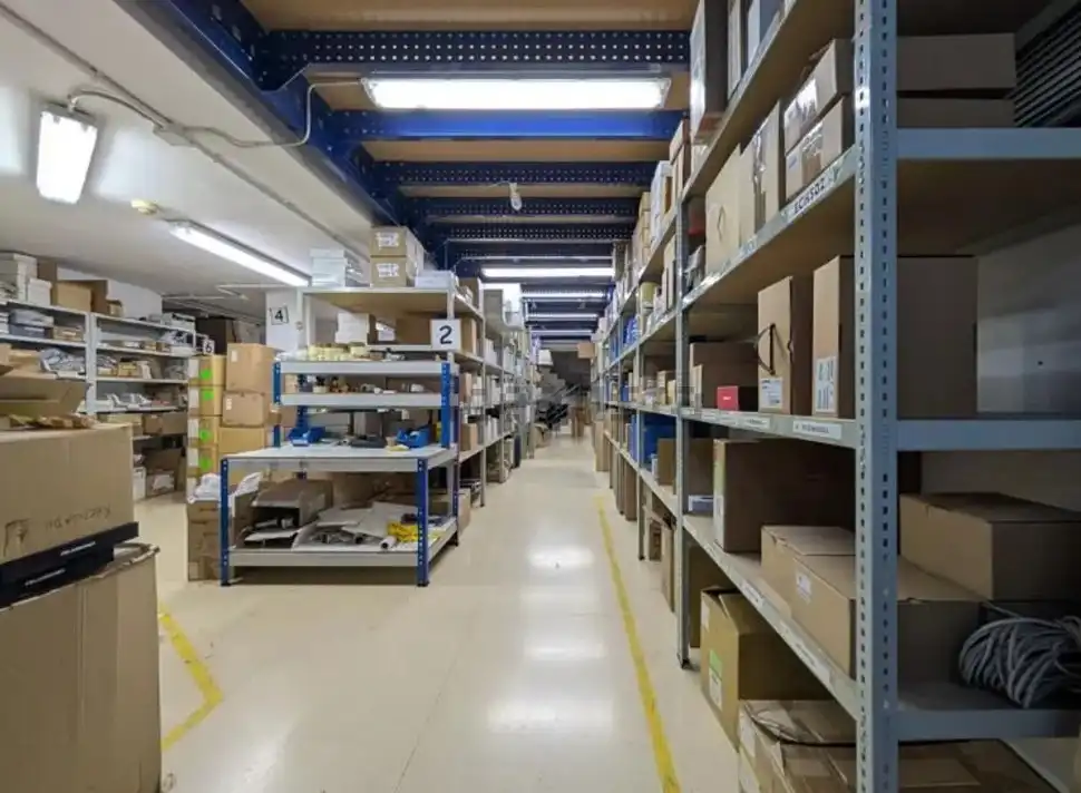 Büro zum Verkauf in Barcelona mit Klimaanlage und Heizung