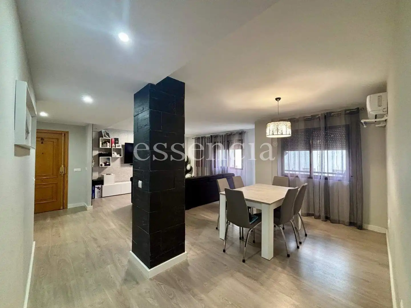 Exterior view of Flat for sale in Gandia  with Air Conditioner and Balcony