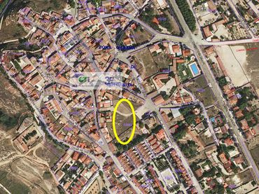 Terreny industrial en venda a C/ Hiedra