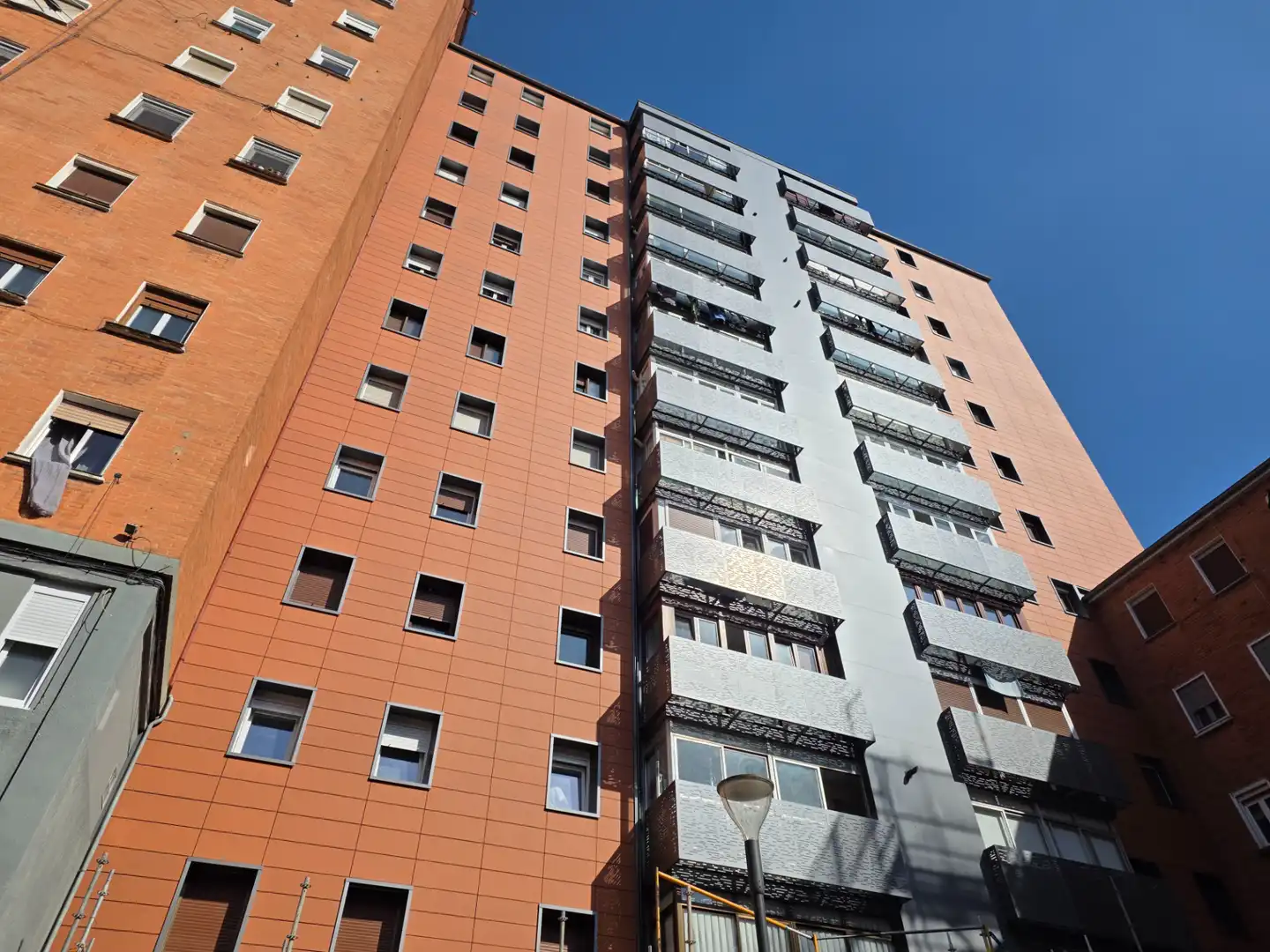 Vista exterior de Piso en venta en Bilbao  con Terraza, Amueblado y Horno