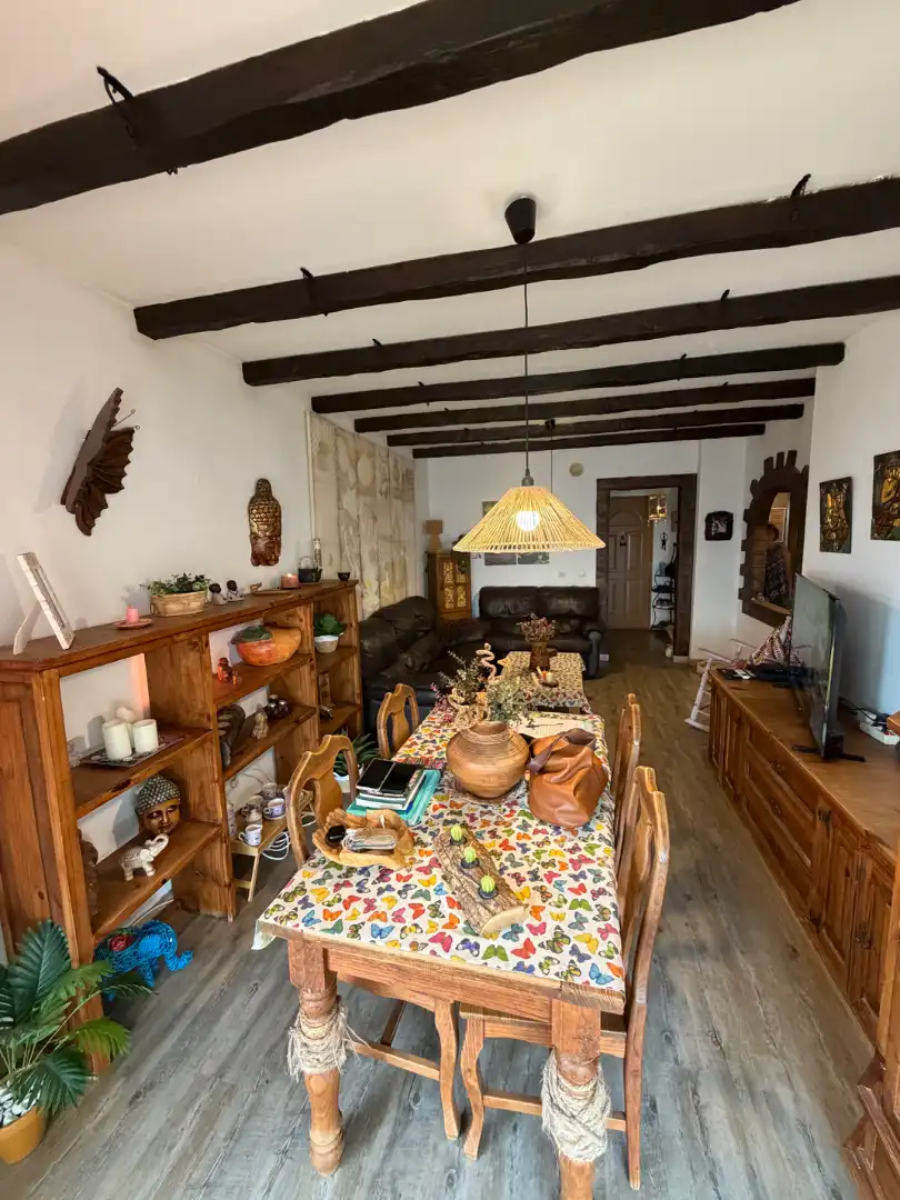 Comedor de Piso en venta en La Línea de la Concepción con Aire acondicionado, Terraza y Amueblado