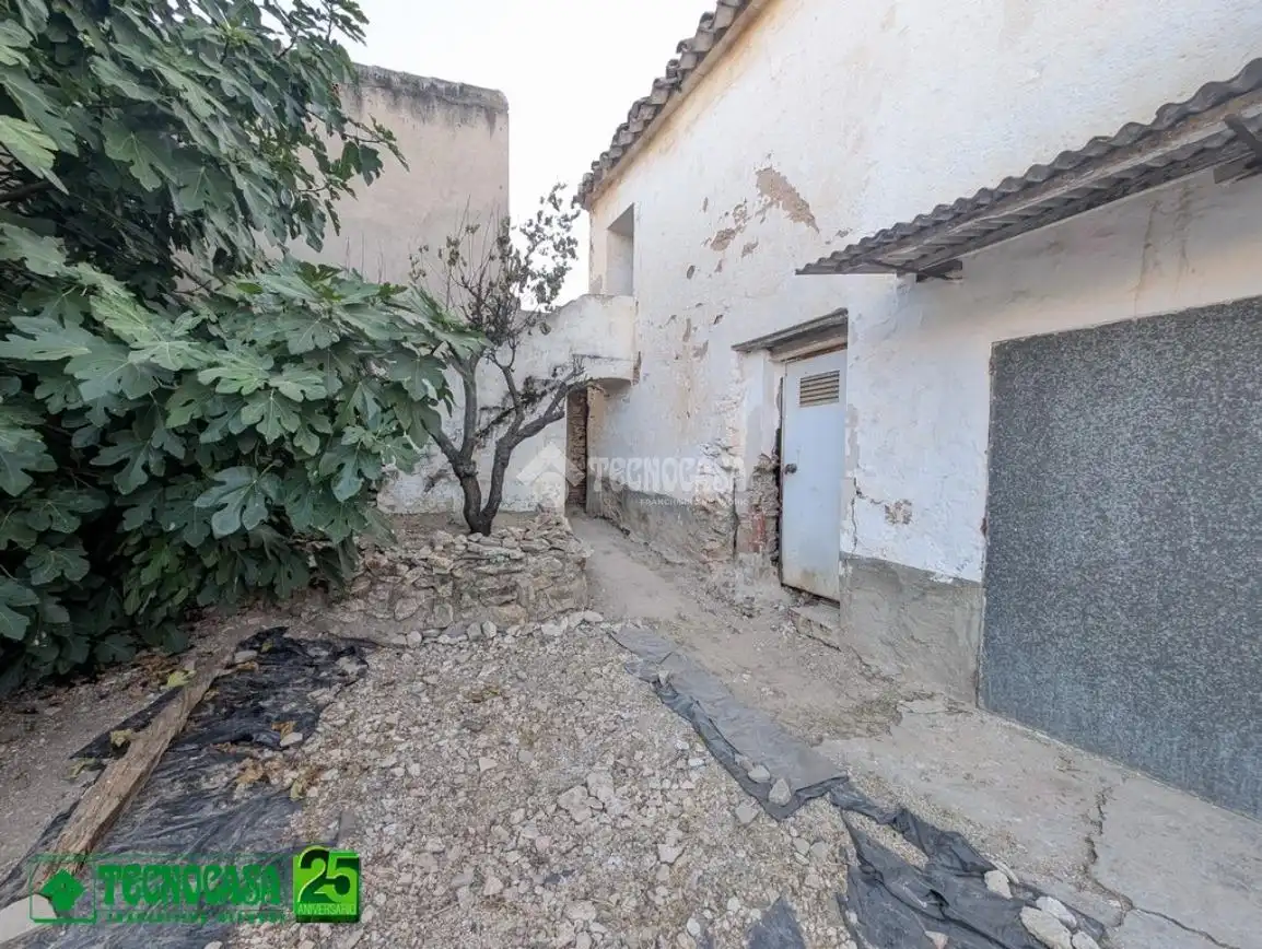 Casa adosada en venta en Daimiel