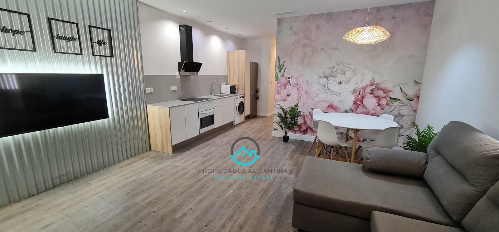 Kitchen of Flat for sale in Alicante / Alacant  with Balcony