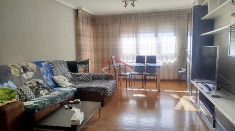 Foto 2 de Piso de alquiler en Moisés de León, El Ejido - Santa Ana, León Capital