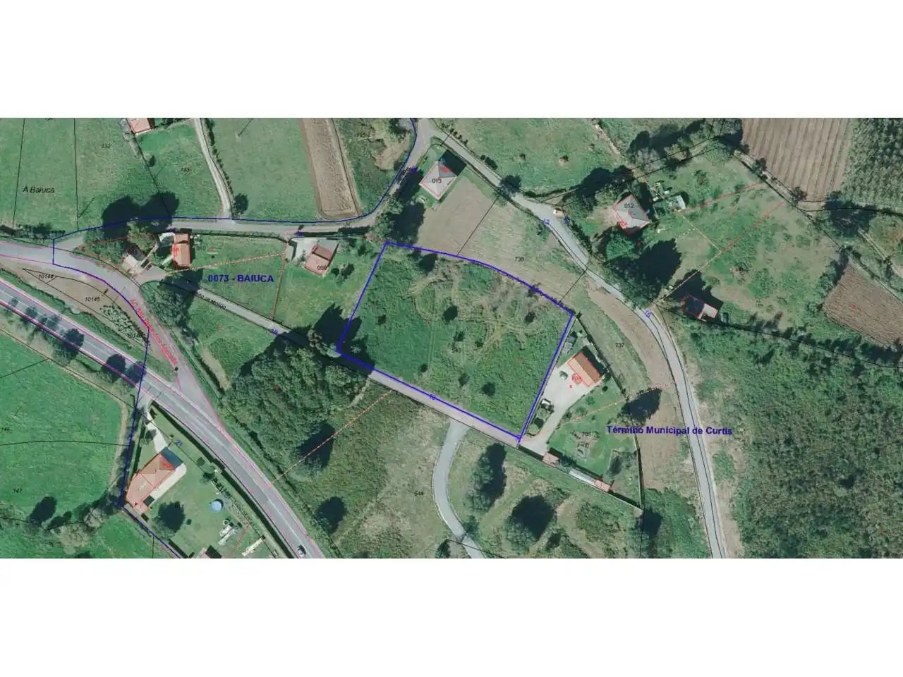 Terrenys i solars en venda a Baiuca