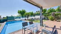 Jardí de Casa o xalet en venda en Alella amb Aire condicionat, Calefacció i Jardí privat