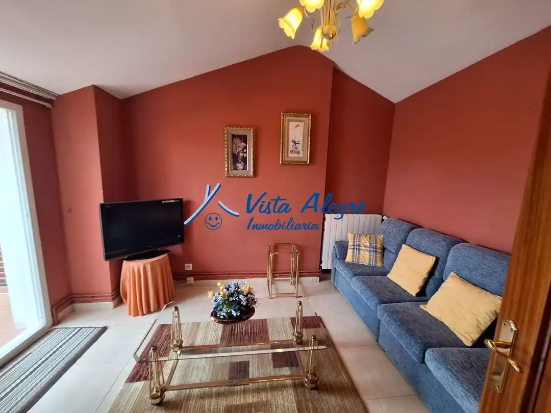 Sala de estar de Casa adosada en venta en Casalarreina con Calefacción, Jardín privado y Parquet