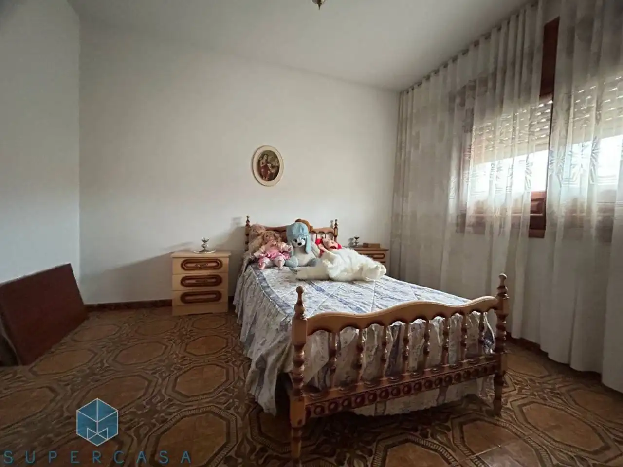 Dormitori de Casa o xalet en venda en Bargas amb Calefacció, Jardí privat i Terrassa