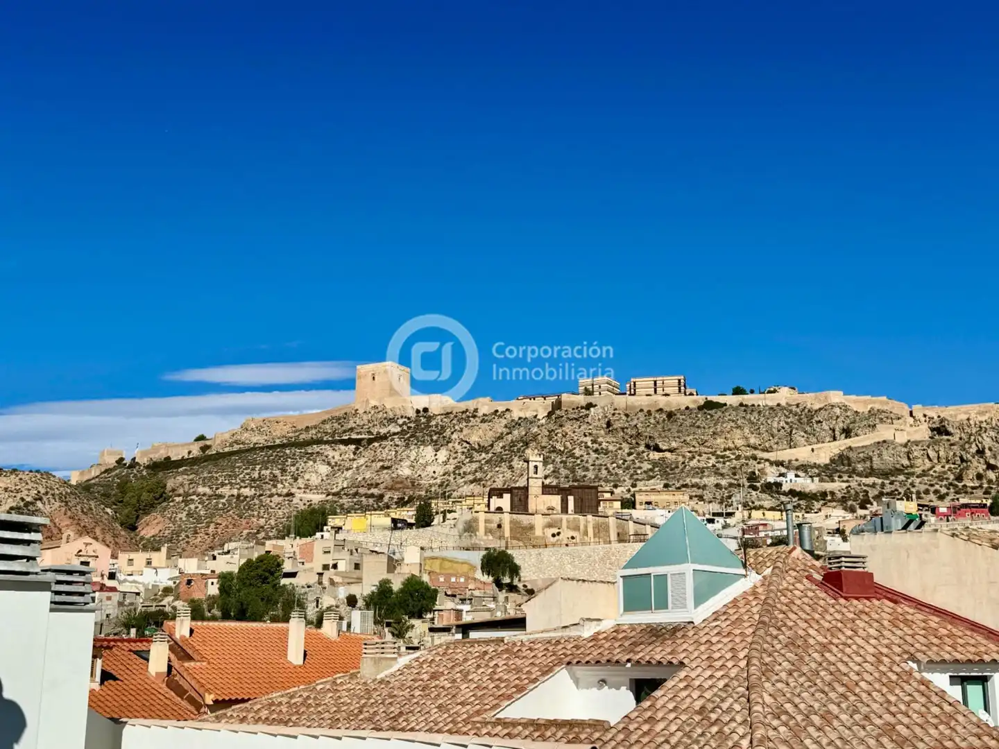 Vista exterior de Ático en venta en Lorca con Aire acondicionado, Calefacción y Terraza