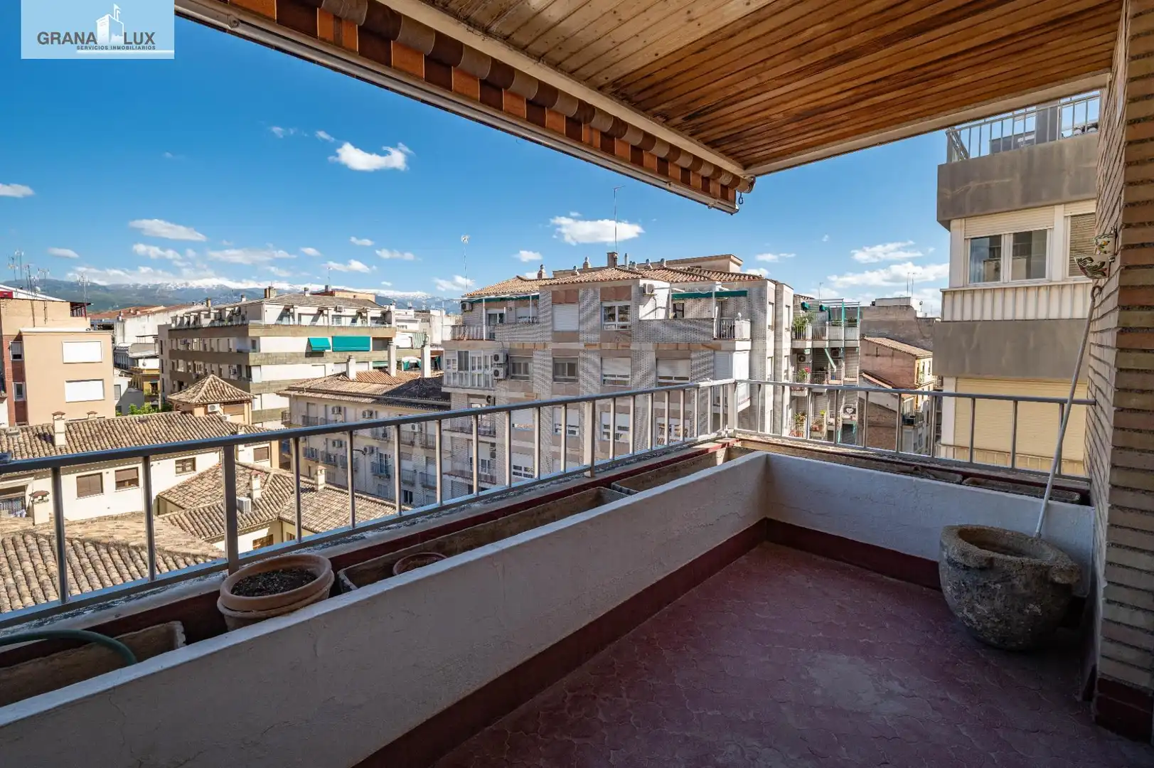 Terraza de Piso en venta en Granada con Terraza y Balcón