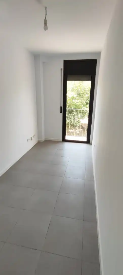Piso de alquiler en Carrer de Granada, Egara