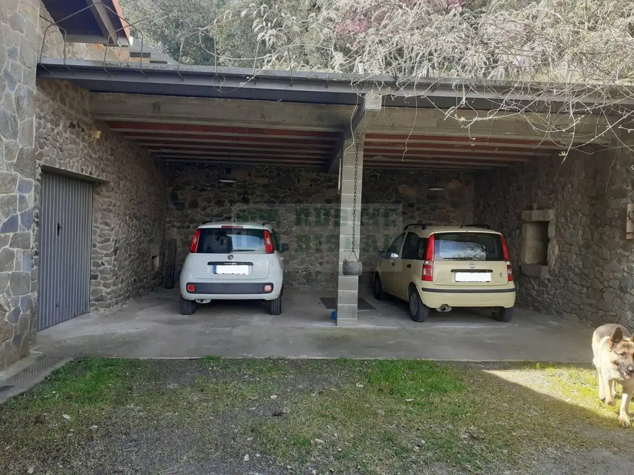 Casa rústica amb jardí en venda a Riudarenes, imagen 5
