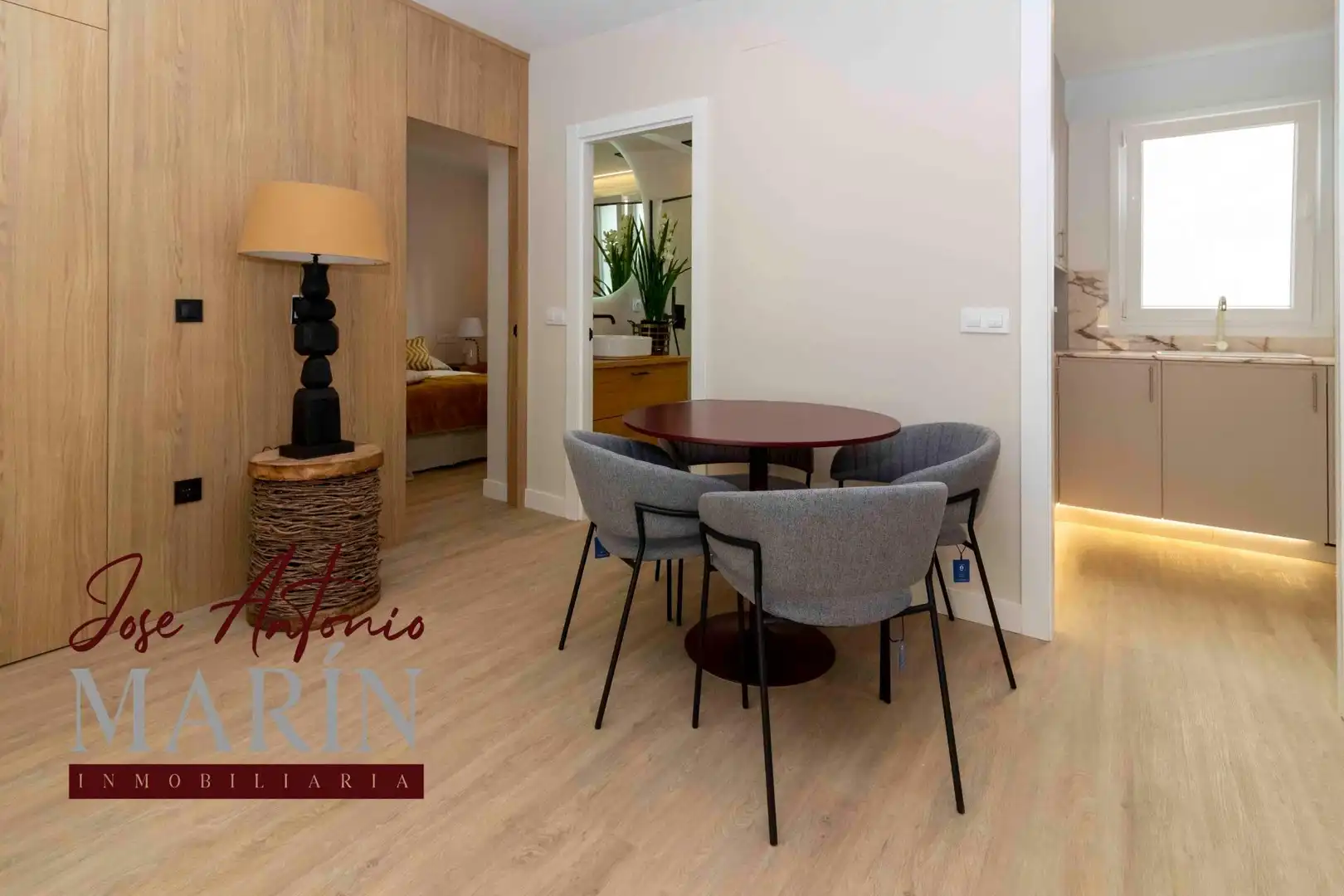 Menjador de Apartament en venda en Badajoz amb Aire condicionat