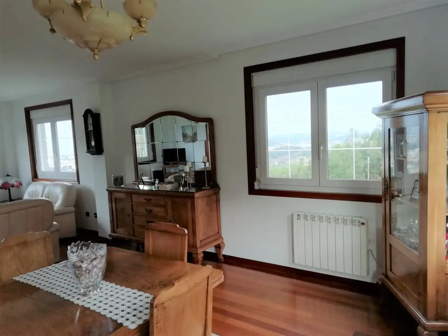Comedor de Casa o chalet en venta en Culleredo con Jardín privado, Parquet y Horno