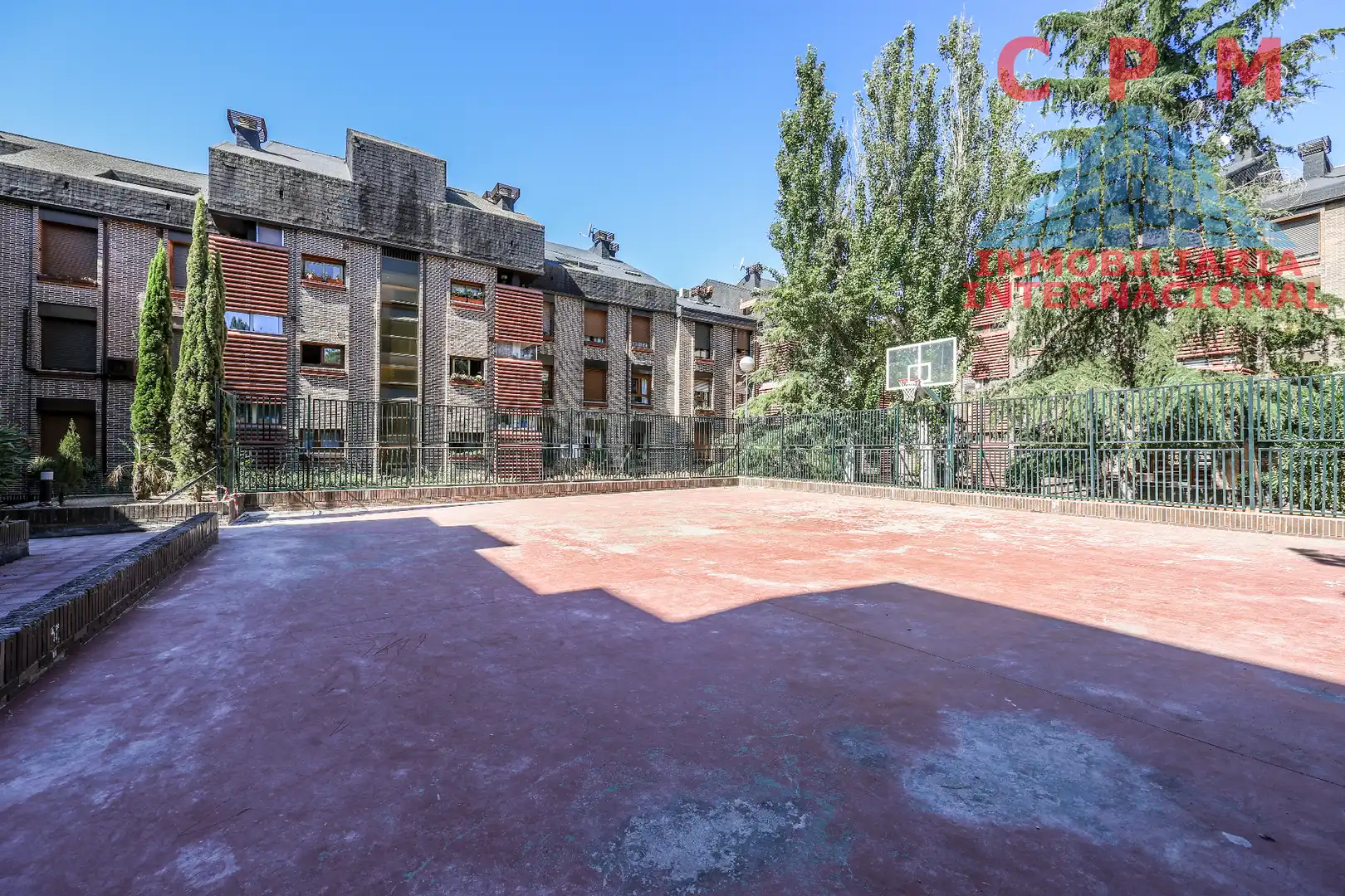 Vista exterior de Pis de lloguer en Las Rozas de Madrid amb Aire condicionat, Calefacció i Parquet