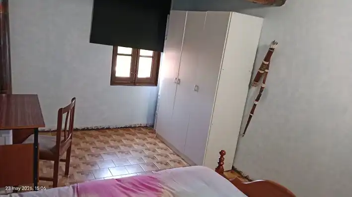 Dormitori de Casa o xalet en venda en Grisaleña amb Jardí privat i Moblat