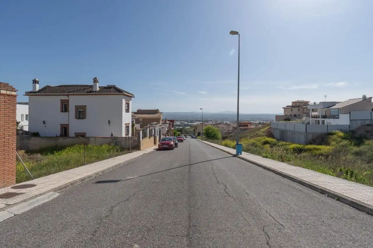 Terreny residencial en venda a Peligros