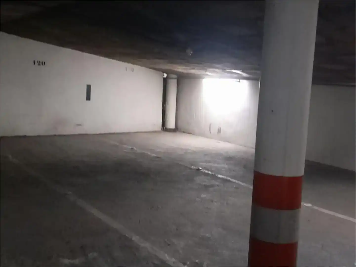 Parking of Garage for rent in Sevilla