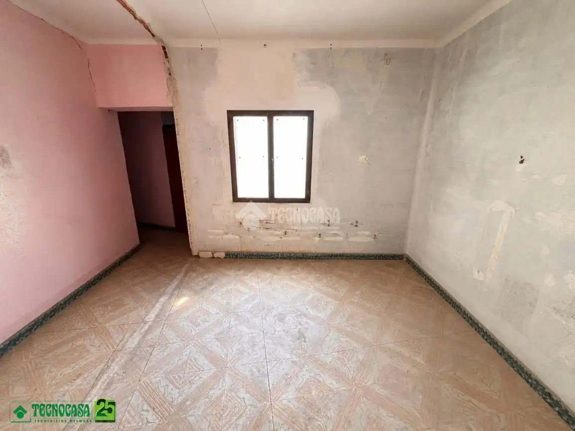 Piso en venta en Manzanares con Terraza y Balcón