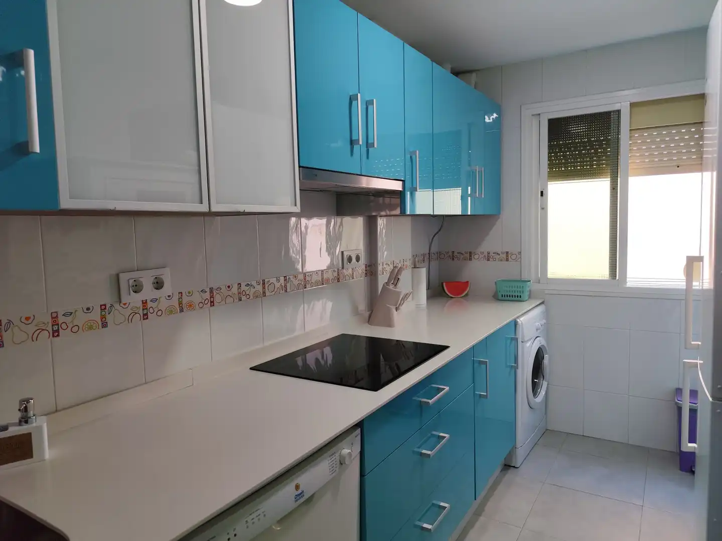 Flat for rent in Calle Ramón y Cajal, Centro