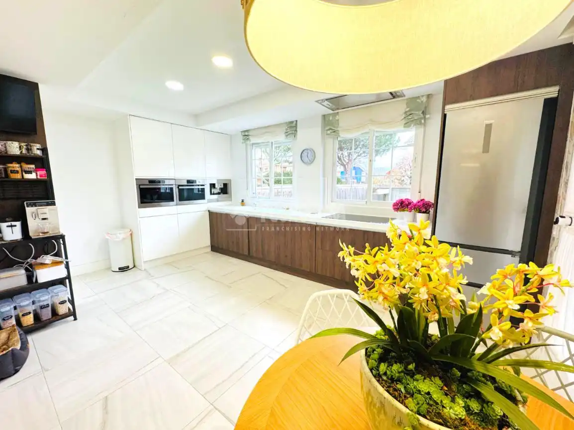 Cocina de Casa adosada en venta en Pepino con Aire acondicionado, Calefacción y Terraza