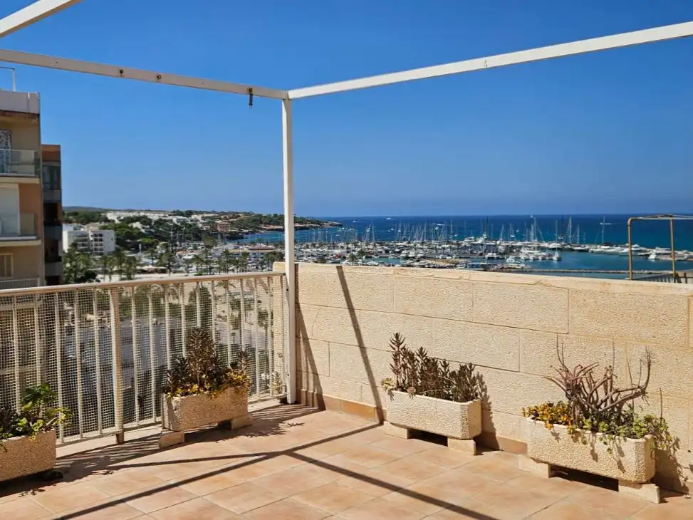 Penthouse mit Aufzug zur Miete in Carrer de Milà 10, imagen 2