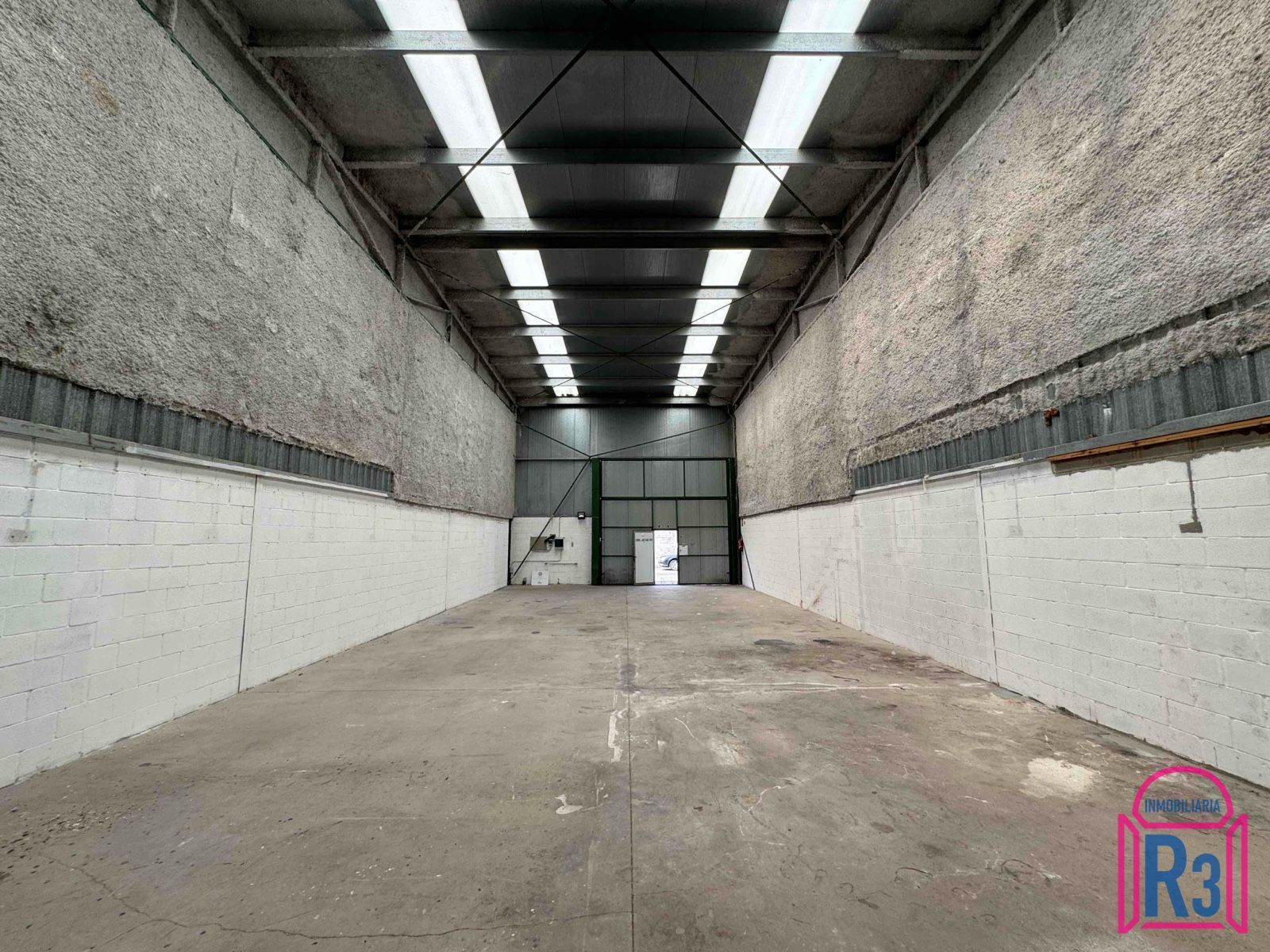 Exterior view of Industrial buildings to rent in León Capital 