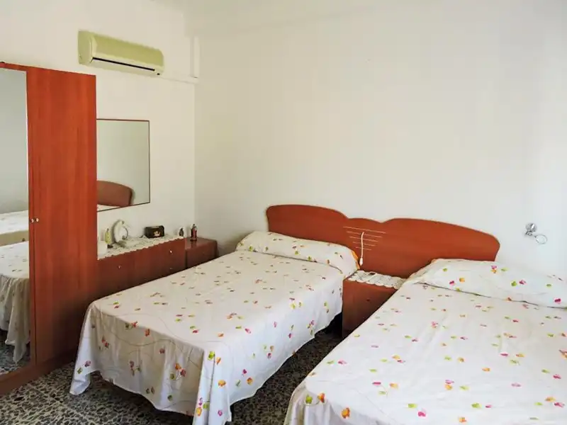 Dormitori de Casa o xalet en venda en Churriana de la Vega amb Terrassa i Traster