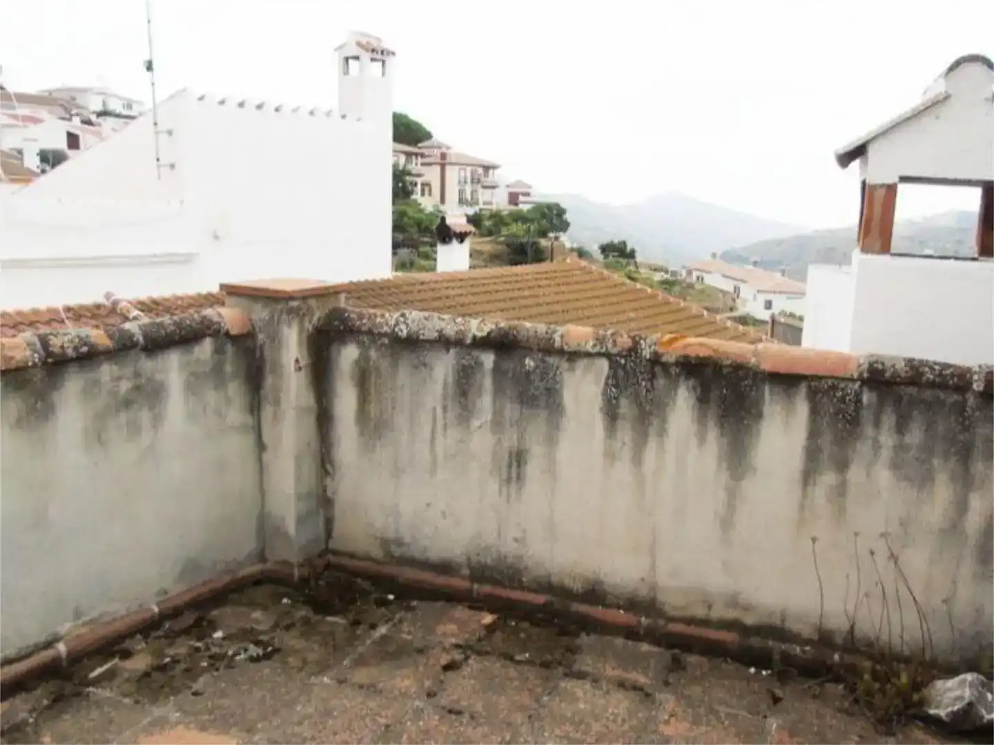 Vista exterior de Casa adosada en venda en Canillas de Albaida amb Aire condicionat, Traster i Balcó