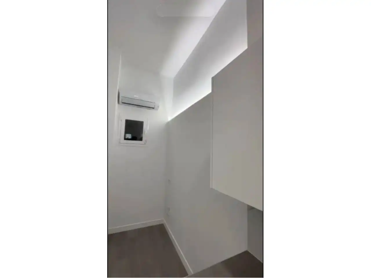 Estudio en venta en  Barcelona Capital con Parquet y Amueblado