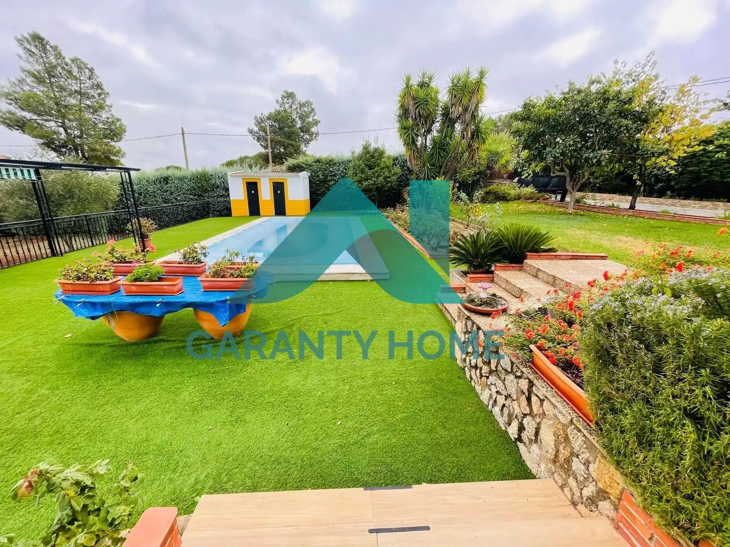 Garden of Houses for sale in Casar de Cáceres  with Air Conditioner, Private garden and Terrace
