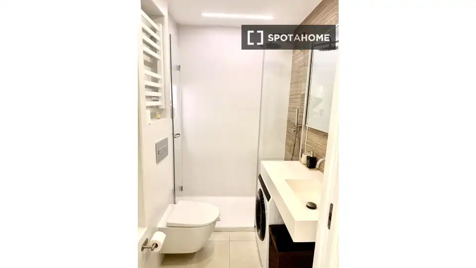 Flat for rent in Castellana