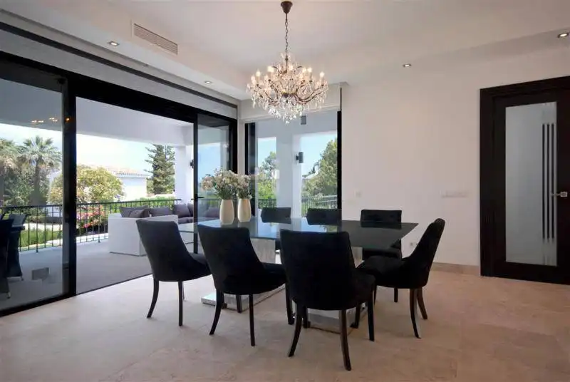 Casa con piscina in affitto a Nueva Andalucía, imagen 31