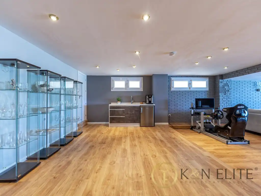 Casa o chalet en venta en Petrer con Aire acondicionado, Jardín privado y Piscina