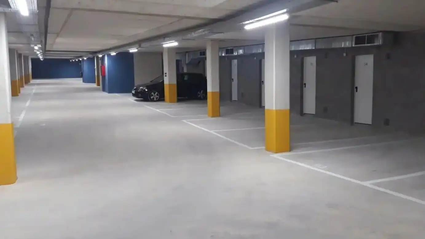 Parkplatz von Garage zum Verkauf in Molins de Rei