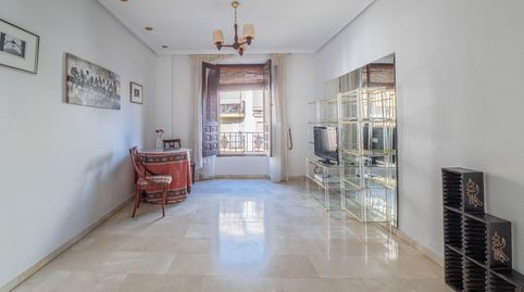 Foto 3 de Piso en venta en Calle San Juan de Dios, 35, Centro - Sagrario, Granada Capital