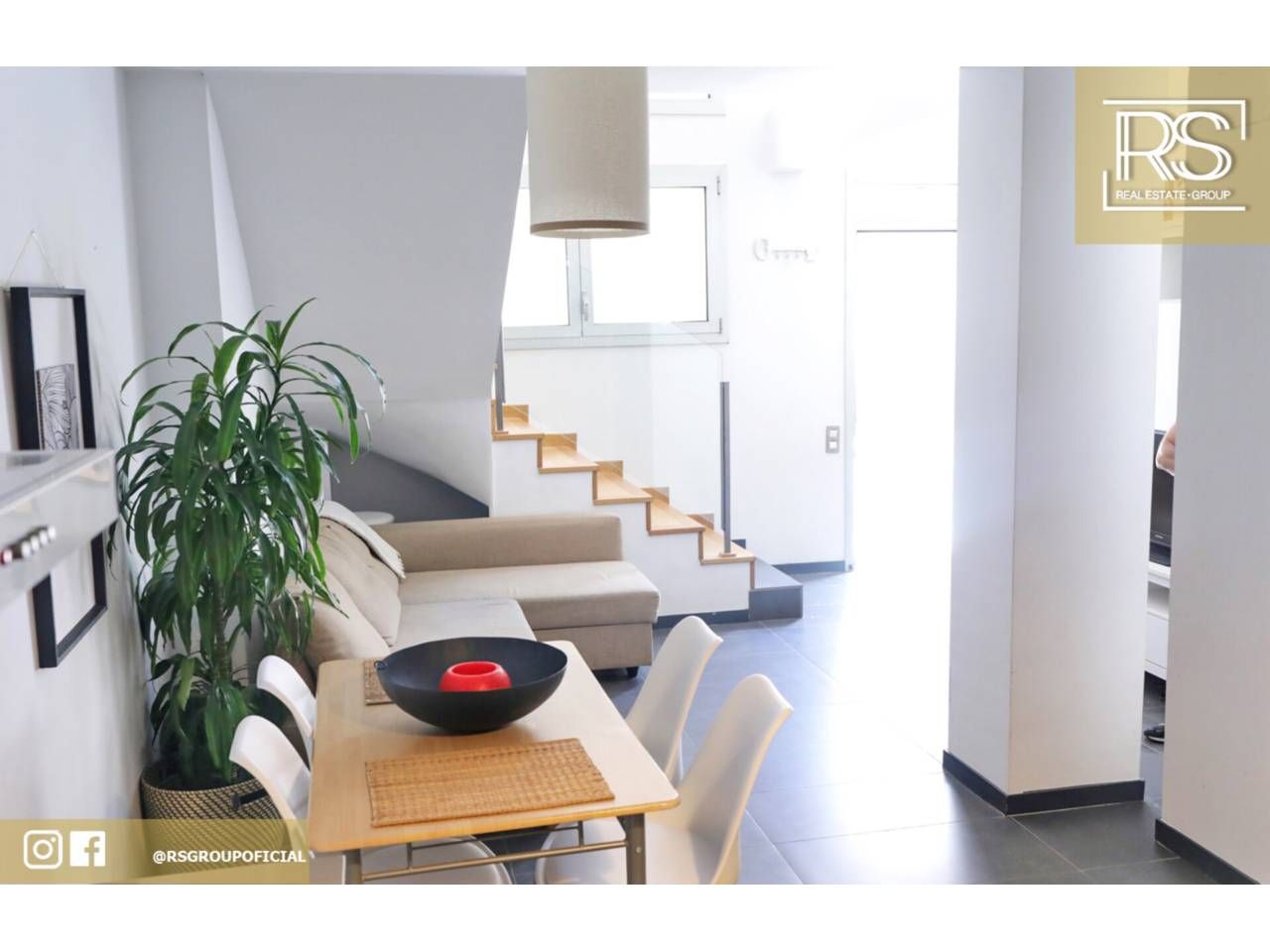 Living room of Duplex to rent in  Barcelona Capital  with Air Conditioner, Heating and Parquet flooring